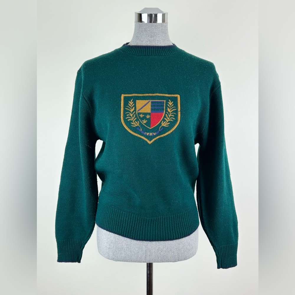 Vintage Cheryl Tiegs Green Sweater with Embroidered Crest‎ DesignSize Medium